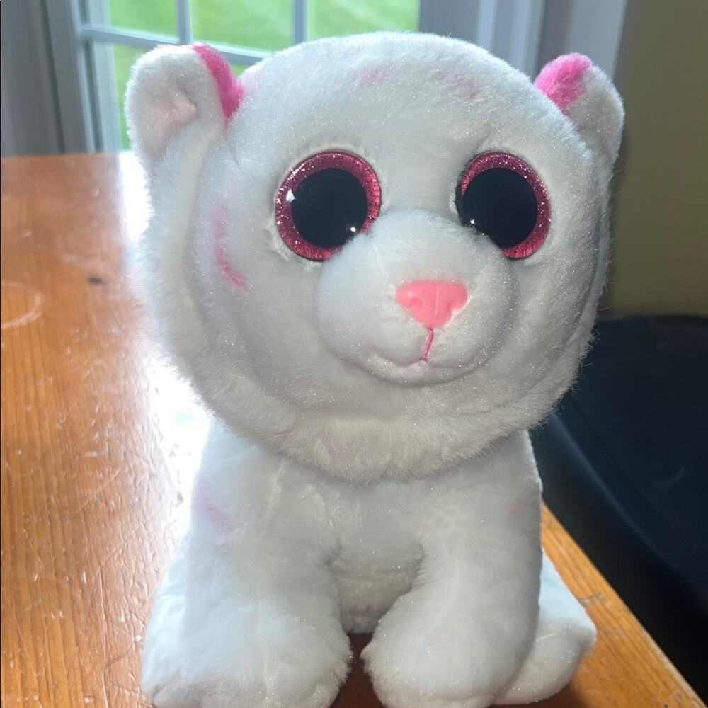 TY Beanie Boos " Purrcilla" the 10" Cat White Fur with Pink